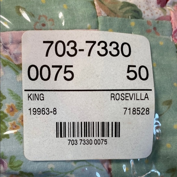 Vintage Rosevilla Pink and Green King Size Patchwork Pillow Sham - Picture 6 of 7